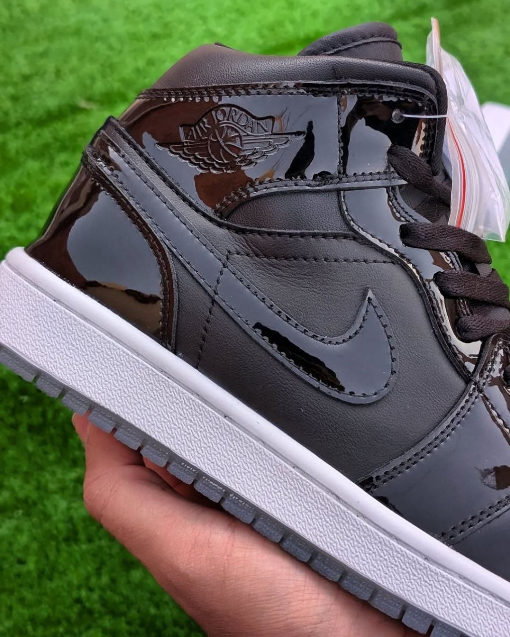 Nike Jordan 1 SE Space JAM