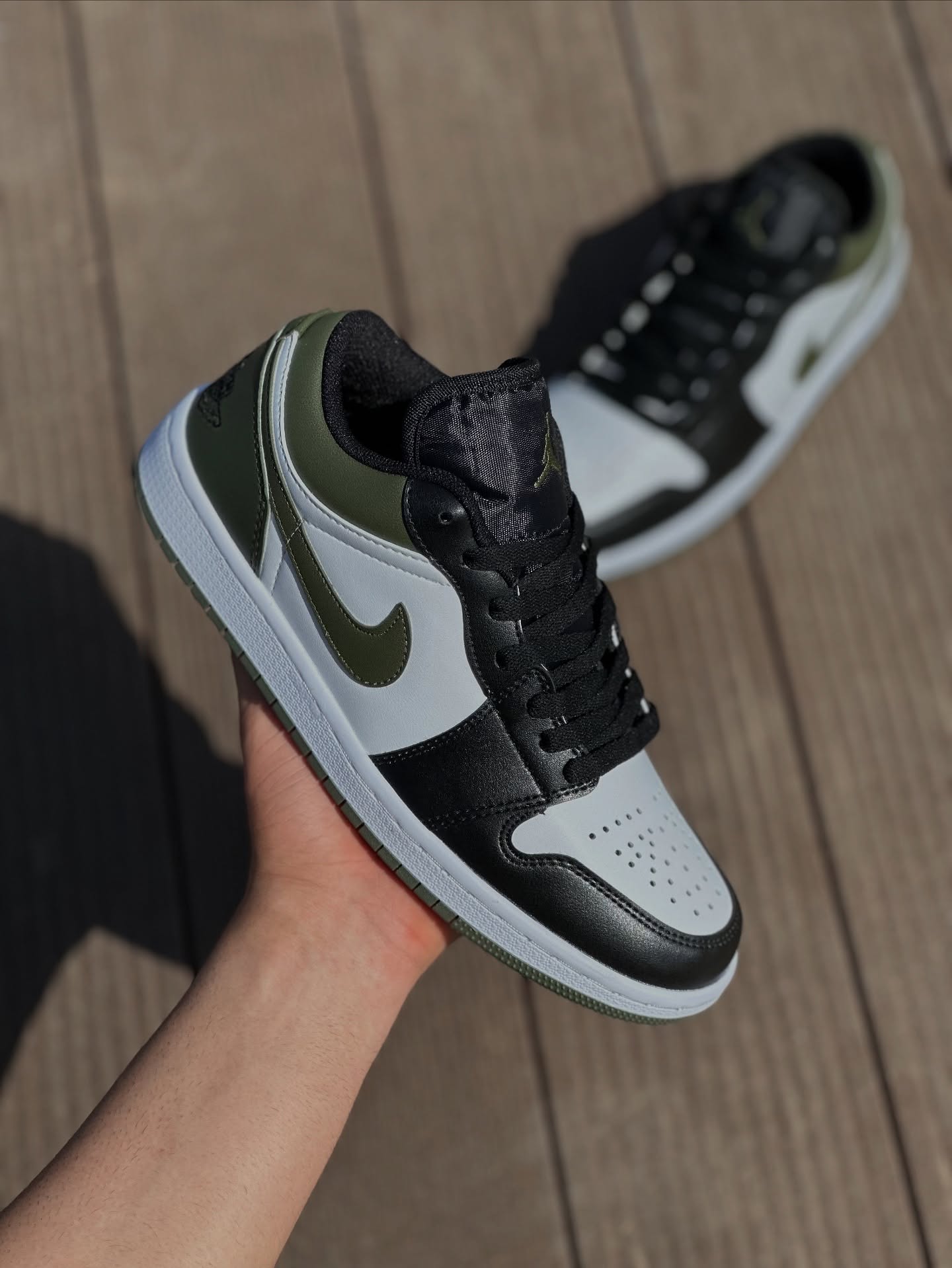 Air Jordan 1 Low Green
