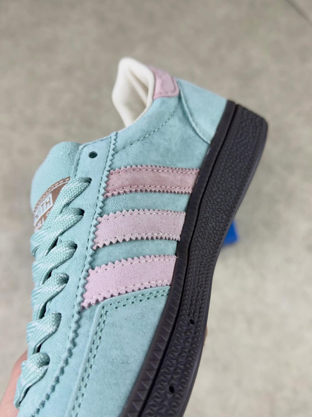 Adidas 🔹️ Spezial Handball "Kith Classics " ✨️