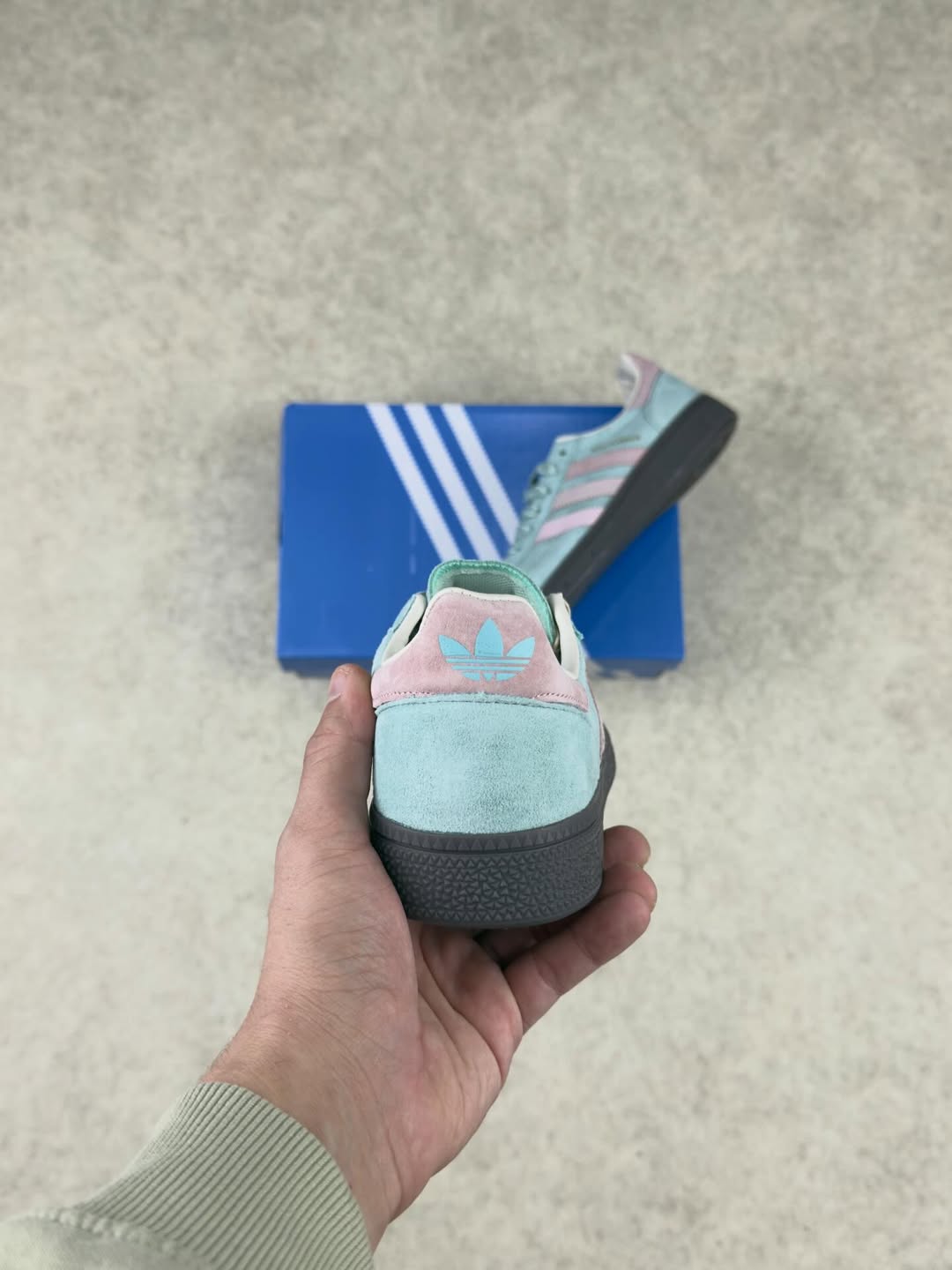 Adidas 🔹️ Spezial Handball "Kith Classics " ✨️