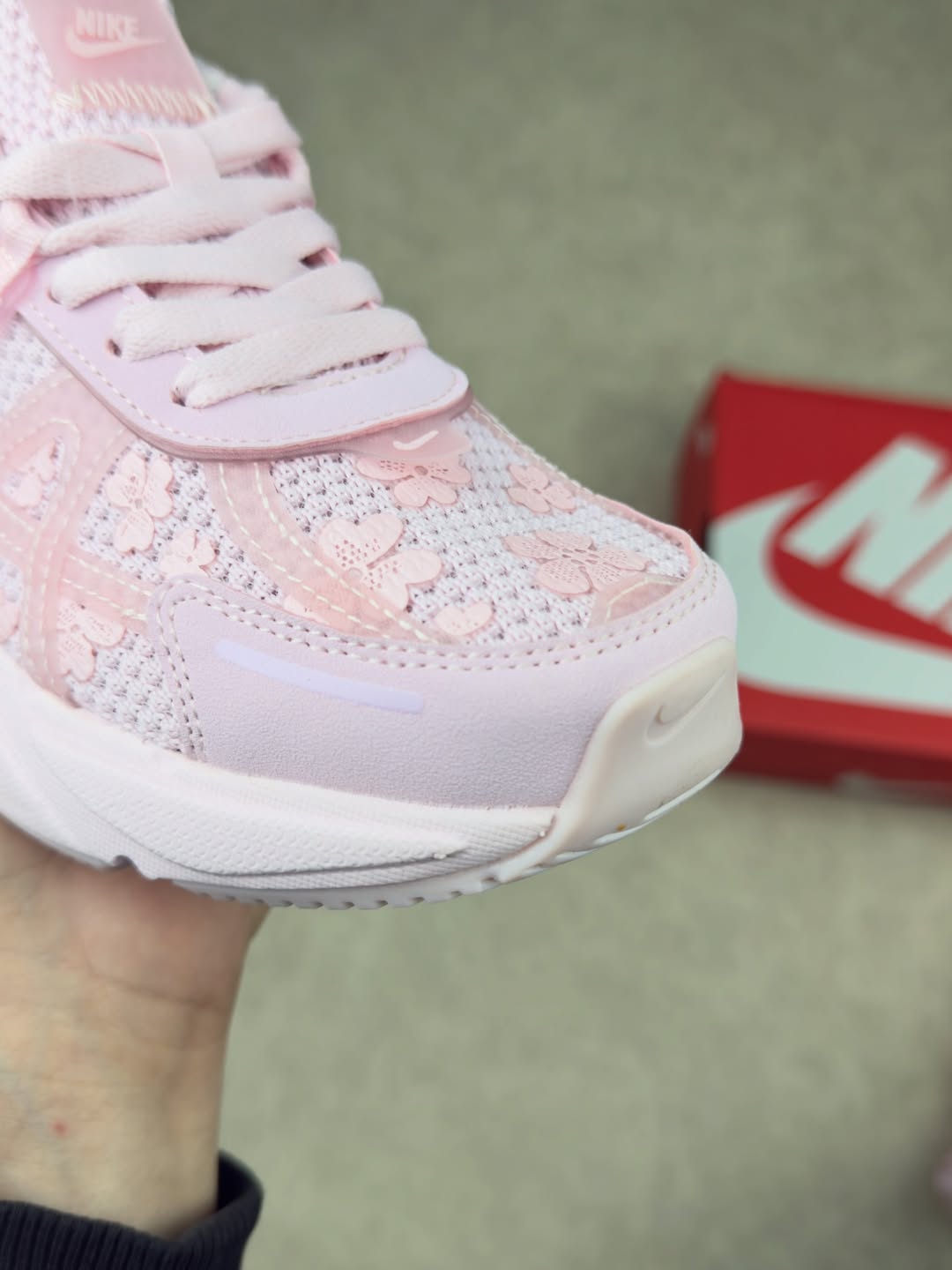 🔹️V2k Runtekk Pink Floral✨️