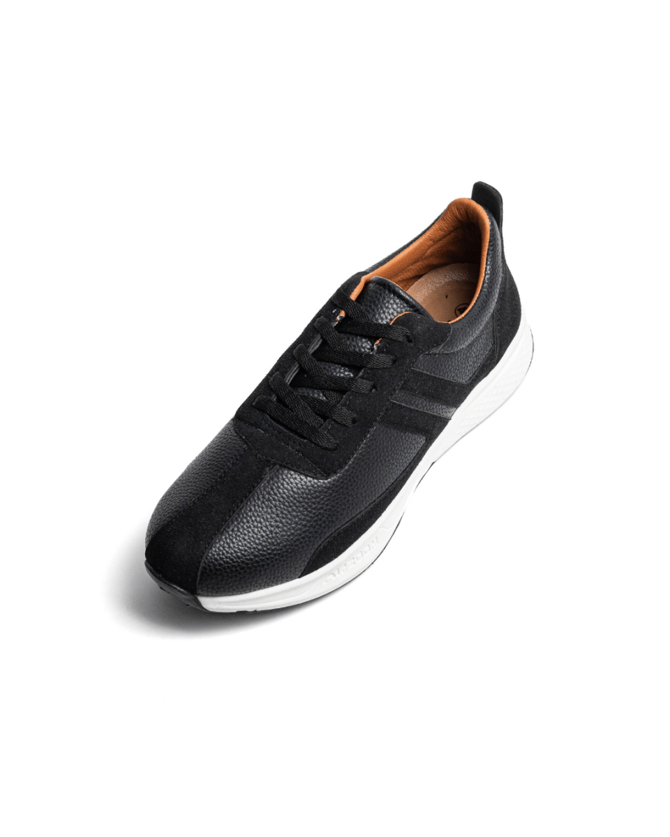 Cozy 200 — Le noir qui impose le respect.