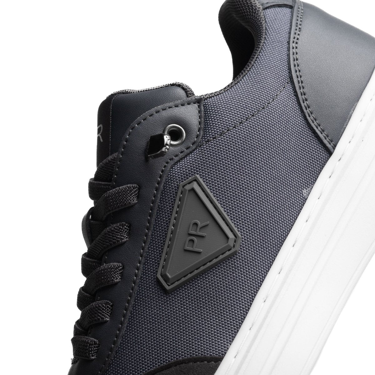 Delta Gris — Baskets Hybrides Cuir & Denim Technique
