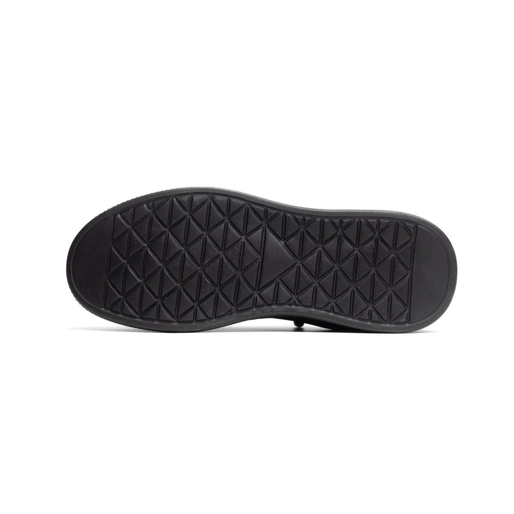 Delta Noire — Baskets hybrides en cuir et denim technique