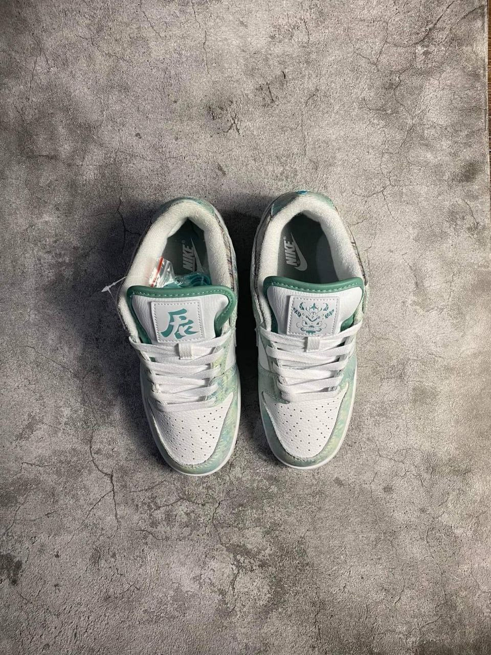 Nike Dunk Low "Year of the Dragon" 🐲🐉